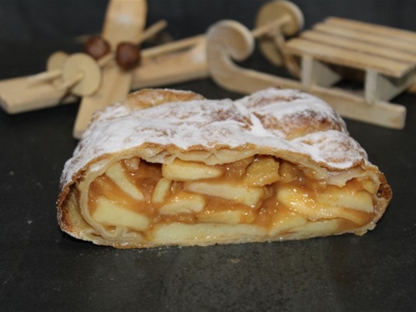Apfelstrudel